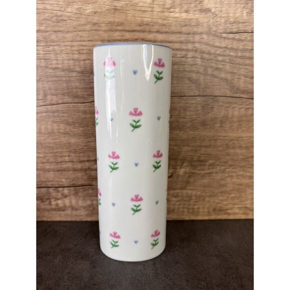 Vintage FTD Floral Hearts White Porcelain 6.5 Bud Vase Japan - Picture 1 of 11